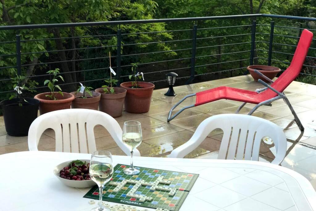'New' Sunkissed Villa On The Old Hill บาลาโตนัลมาดี ภายนอก รูปภาพ