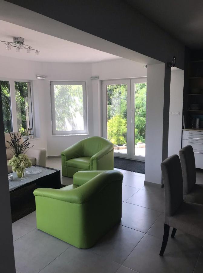 'New' Sunkissed Villa On The Old Hill บาลาโตนัลมาดี ภายนอก รูปภาพ